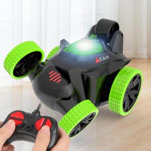 Coche teledirigido realizando giros 360º