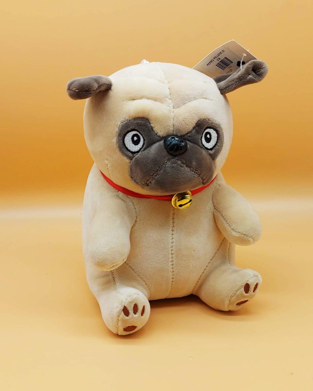 Peluche Perro Pug de suave textura