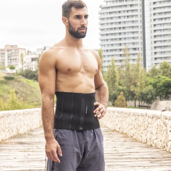 Faja negra deportiva con efecto sauna 4
