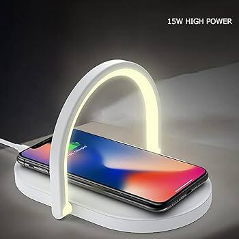 Cargador 3 en 1 con Luz Nocturna – Ilumina y Carga Tu Noche con Estilo 2